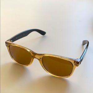 Ray-Ban Bicolor Wayfarer Sunglasses, Honey & Black